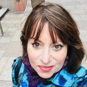 Meet your Posher, Karen